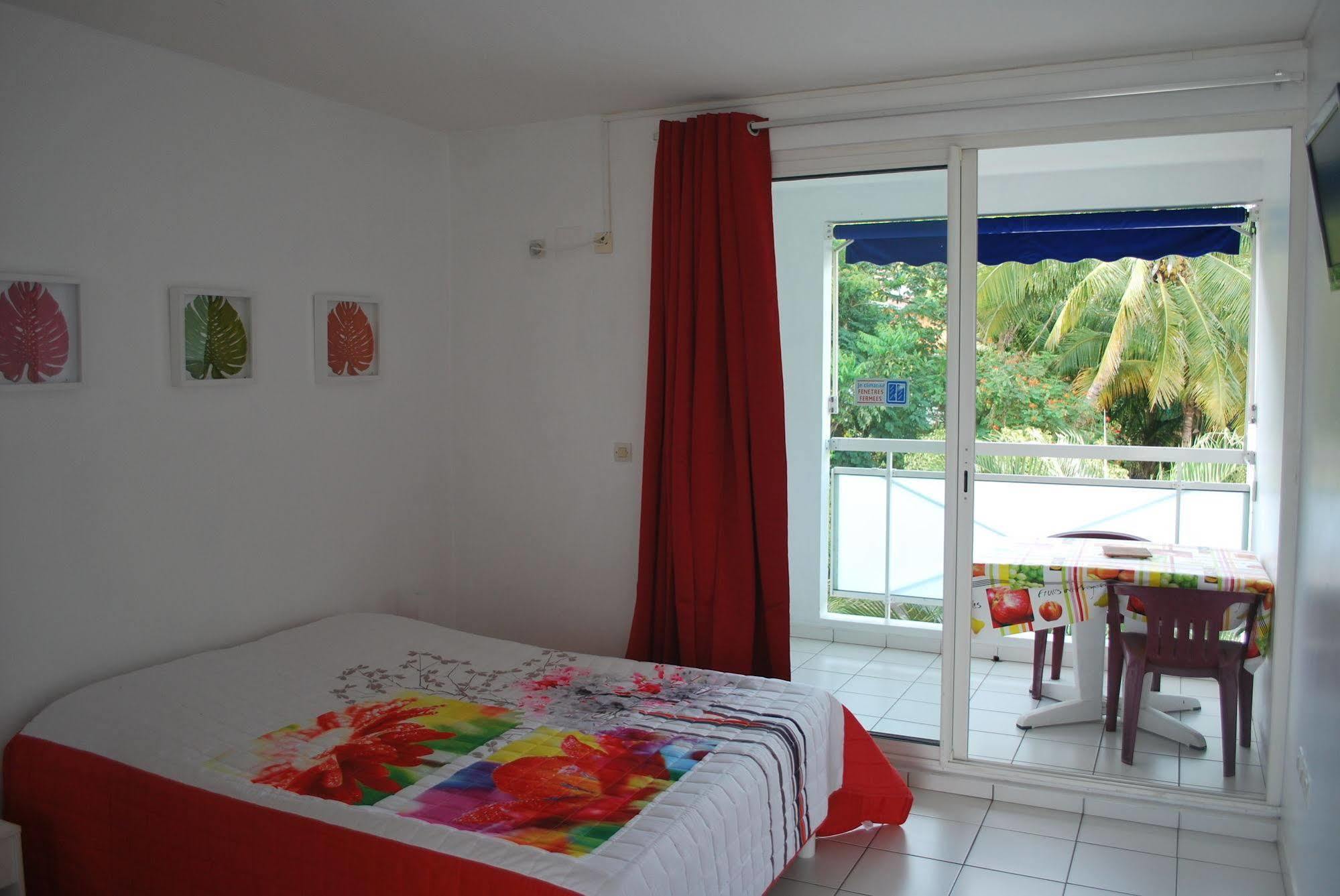 Aparthotel Les Creolines Sainte-Luce Zewnętrze zdjęcie